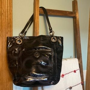 Coach Alex Patent Leather Tote H0920-14265. Excellent used condition.